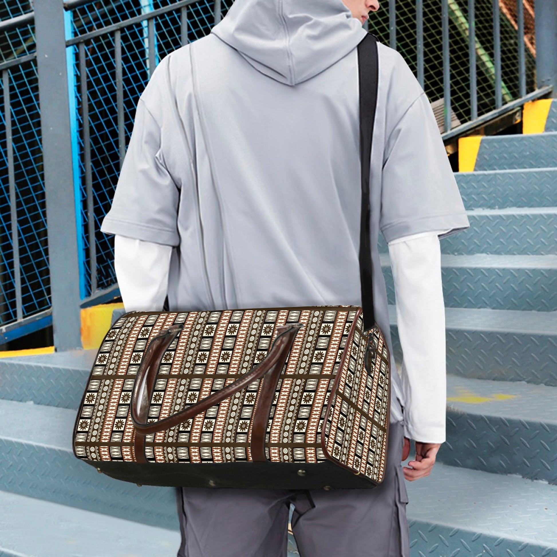 Masi Duffle Bag - Knoxee