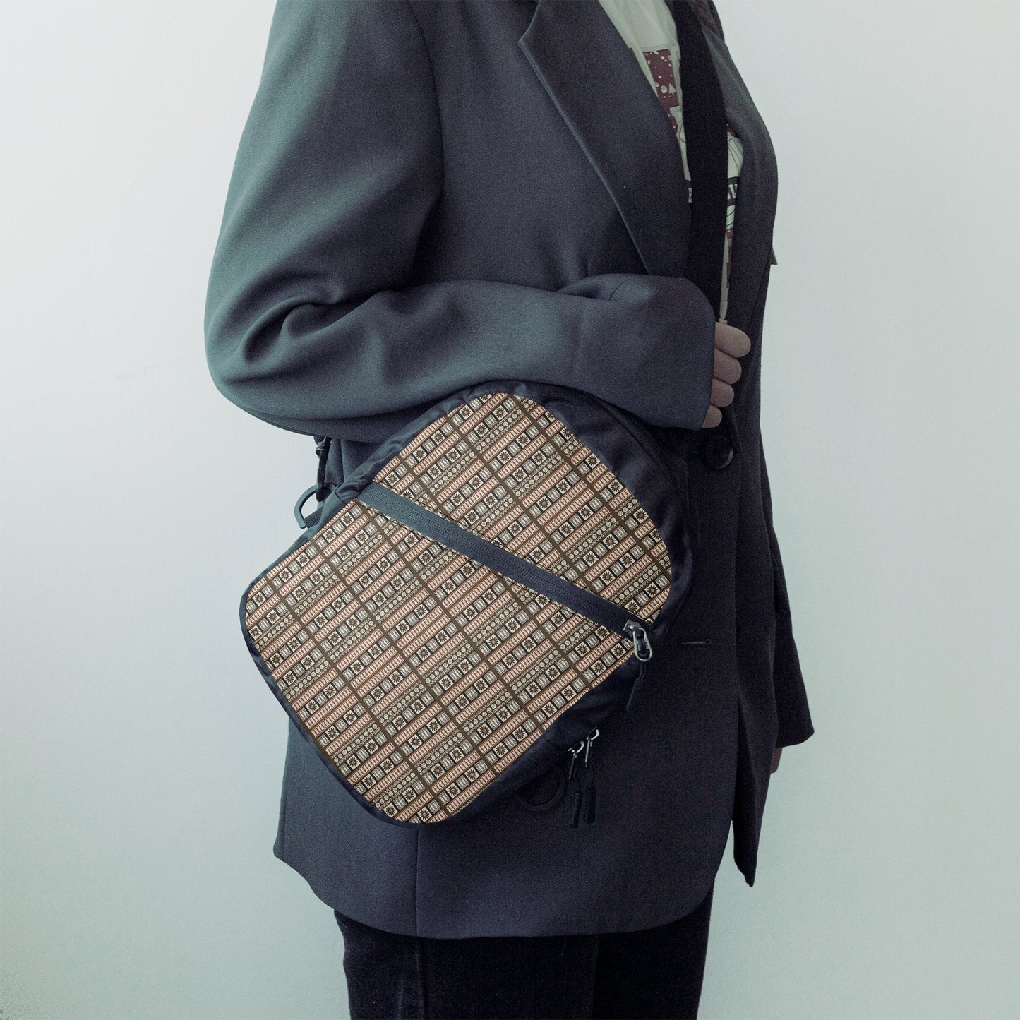 Masi Shoulder Bag - Knoxee