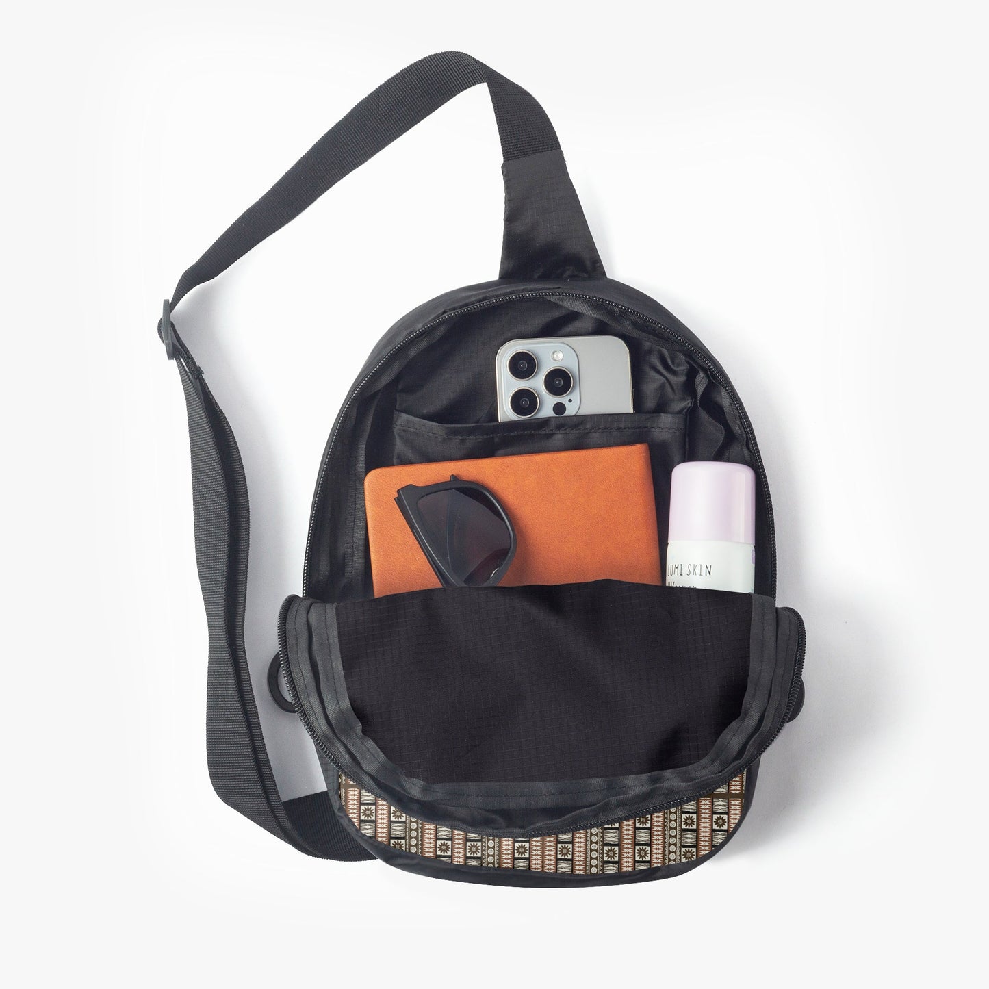 Masi Shoulder Bag - Knoxee