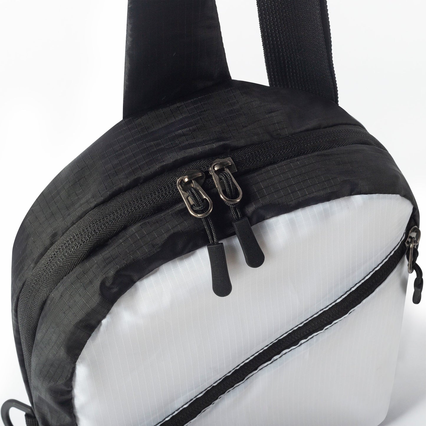 Masi Shoulder Bag - Knoxee