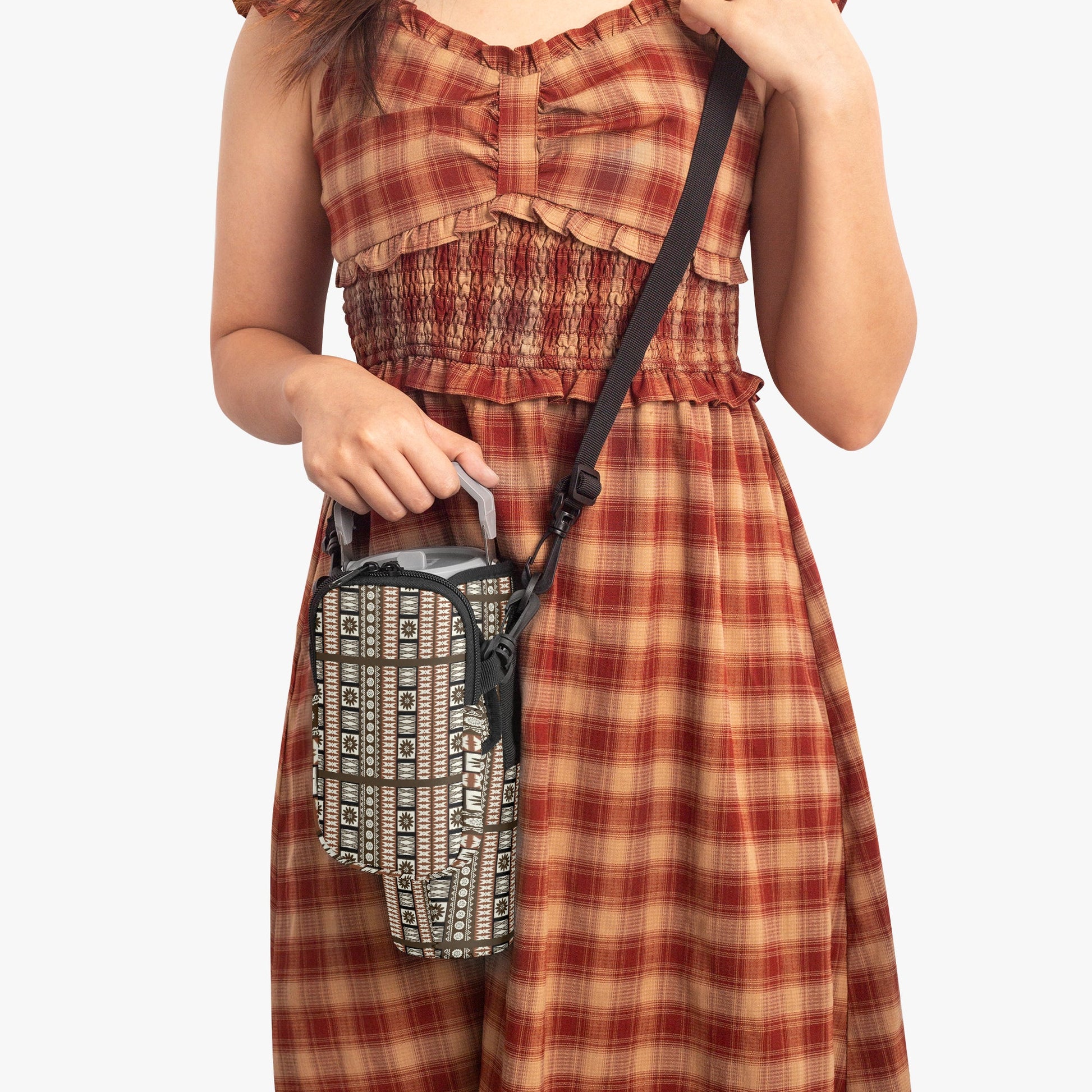 Masi Tumbler Sleeve with Phone Holder - Knoxee